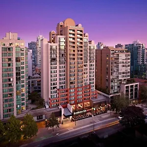 By Marriott Downtown Canadá
