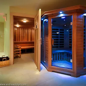 Tyax & Heliskiing Hotel