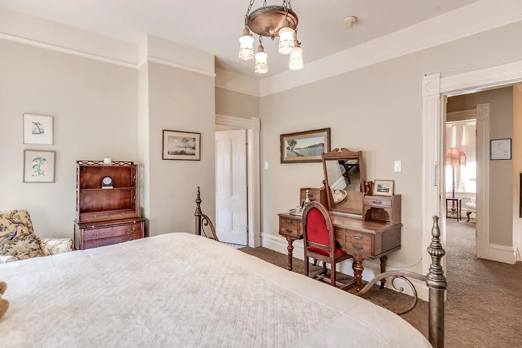 O Canada House Bed & Breakfast Vancouver